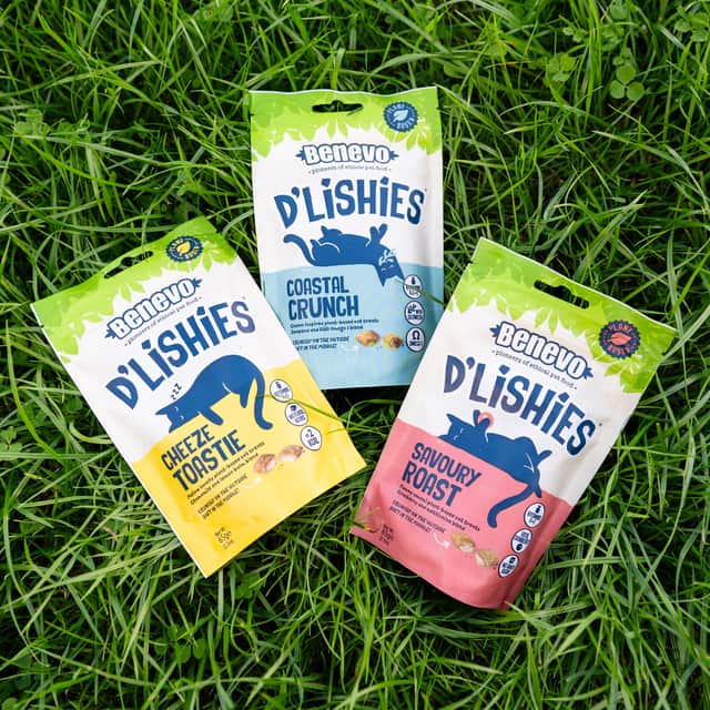 The new vegan cat treats have recipes designed to promote different aspects of feline health