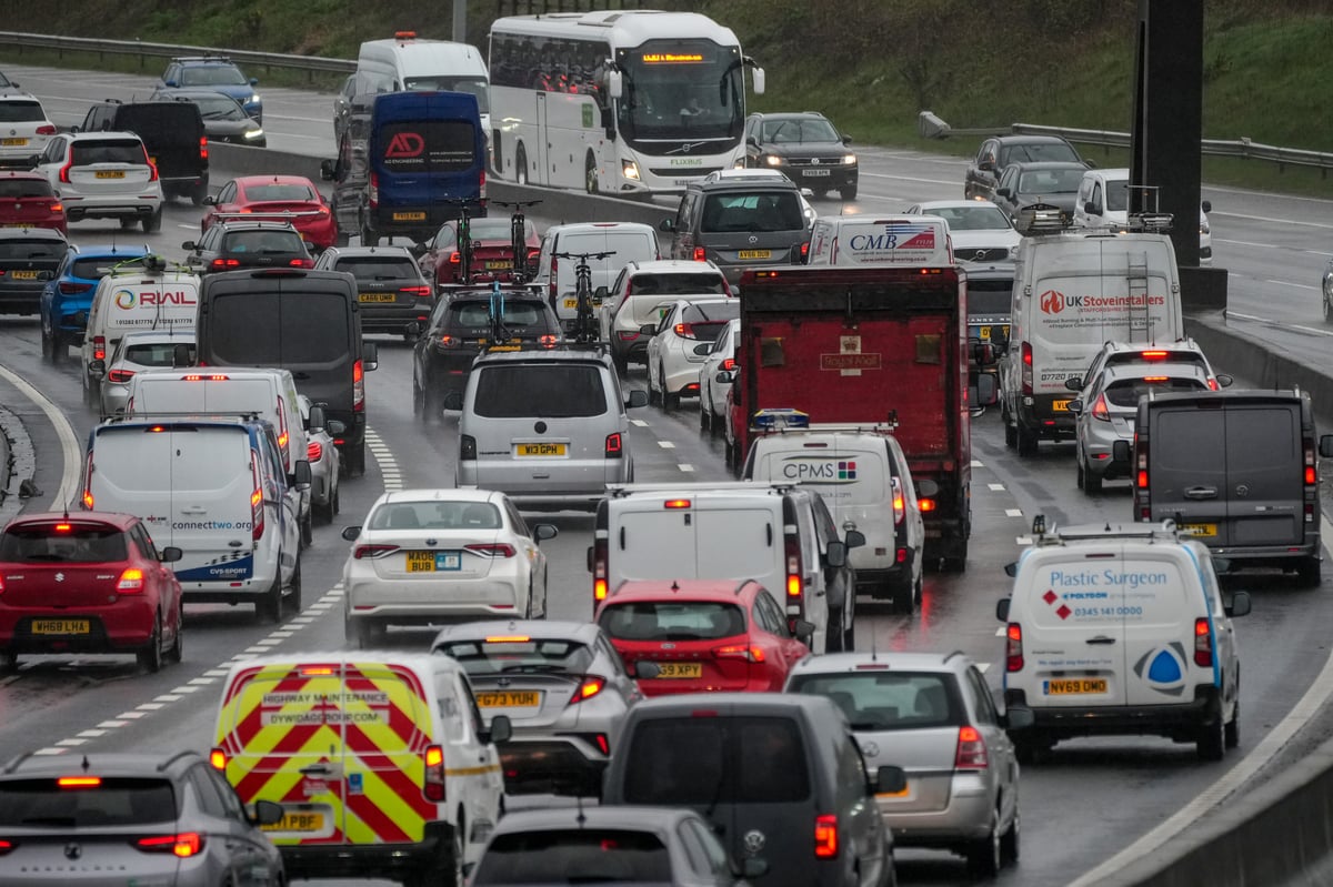 Portsmouth fans warned of massive travel disruption because of essential HS2 work ahead of 280-mile Burnley trip