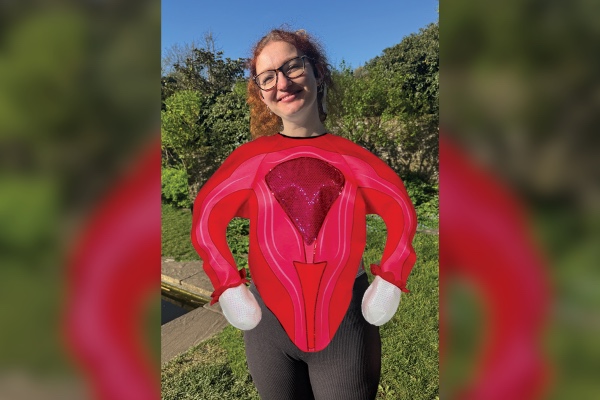 Isabel takes on 100,000-step walk dressed as ovaries for Ovarian Cancer ...