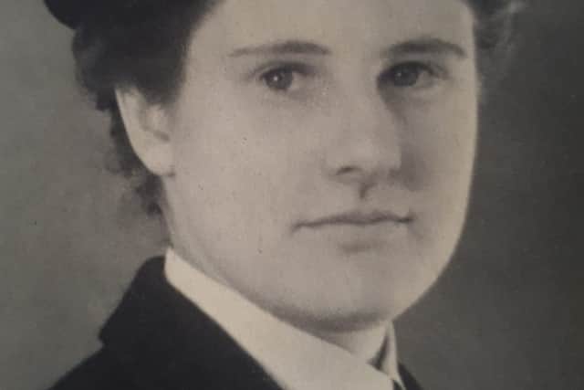 Morna as a Wren during WW2. 