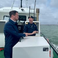 Government continues Royal Navy support with pledge to back British shipbuilding