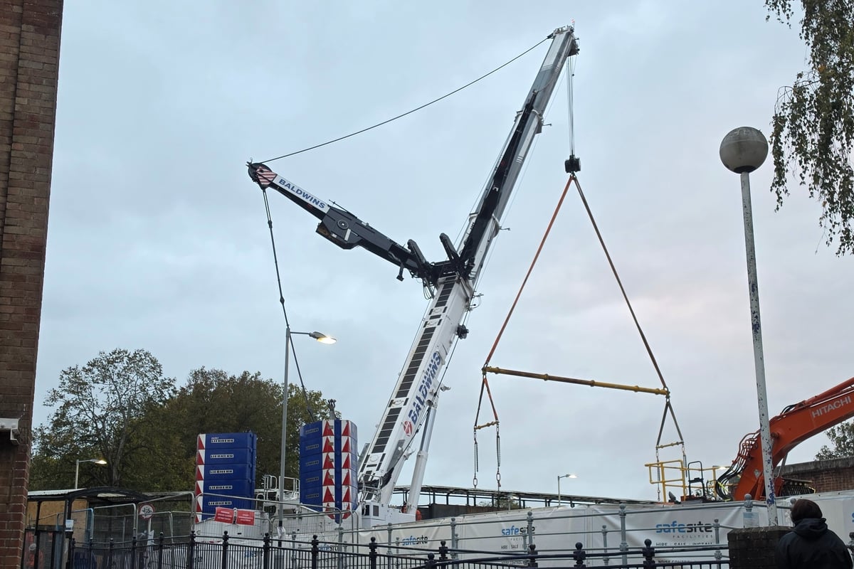 Work starts removing 79-year-old Station footbridge in Havant
