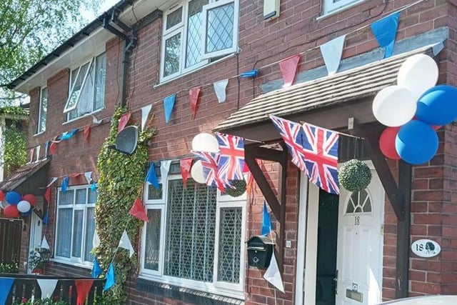Here is how Alison Waite has decorated her house.