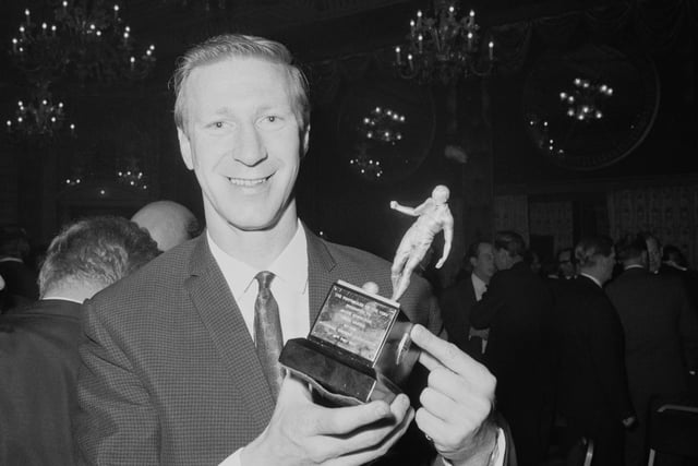 Charlton holding the award for 'Footballer of the Year', UK on May 19, 1967. Photo by Powell/Daily Express/Hulton Archive/Getty Images.