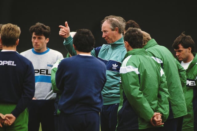 Charlton in charge of a Republic of Ireland training session in March 1991. Photo by Shaun Botterill/Getty Images.