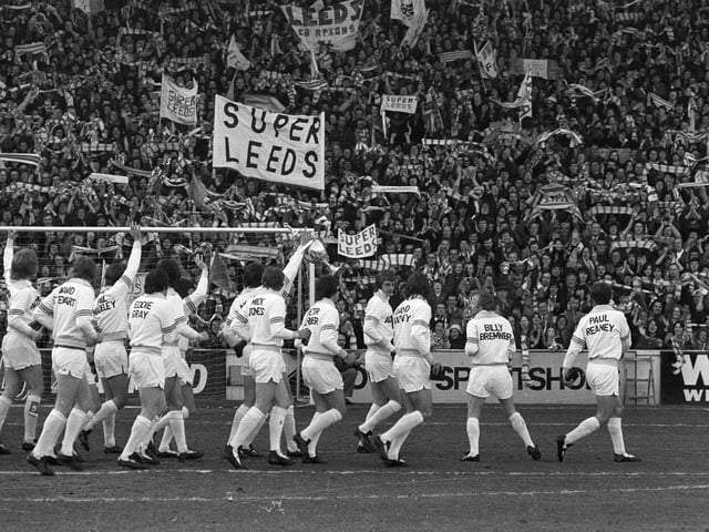 Leeds United face the crowd after Billy Bremner's testimonial against Sunderland at Elland Road.