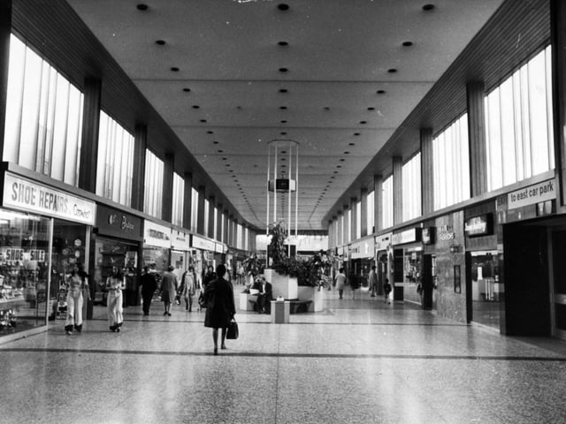 Share your memories of Leeds in 1974 with Andrew Hutchinson via email at: andrew.hutchinson@jpress.co.uk or tweet him - @AndyHutchYPN