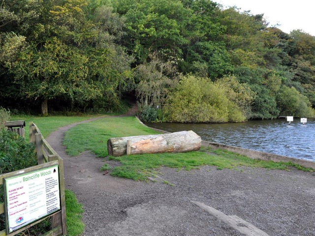 A woodland paradise to explore here with lots of wildlife to spot and trees to identify. Head up into the woods if you're feeling adventurous or stay on the low ground near Throxenby mere and spot the birds.