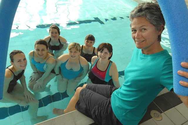 Antenatal classes at the indoor pool in 2010, led by Maggie Fawcett.
