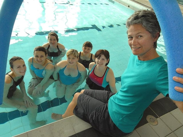 Antenatal classes at the indoor pool in 2010, led by Maggie Fawcett.