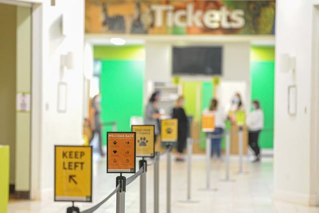 A new queuing system for tickets