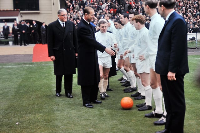 Leeds United line-up ahead of kick-off in the 1965 FA Cup final at Wembley. (Varley Picture Agency)