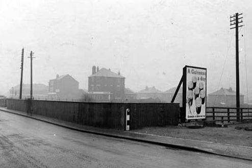 Share your memories of Cross Gates in the 1950s with Andrew Hutchinson via email at: andrew.hutchinson@jpress.co.uk or tweet him - @AndyHutchYPN