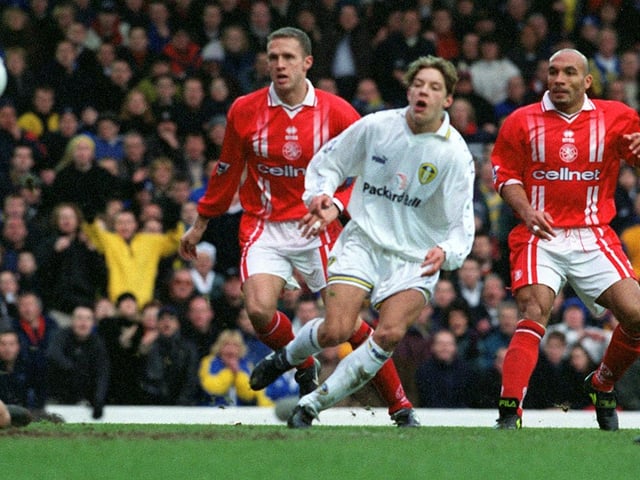 Alan Smith watches as his shot is pushed away to safety by Middlesbrough goalkeeper Mark Schwarzer.