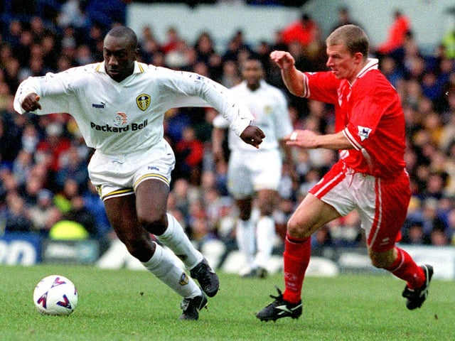Middlesbrough's Robbie Mustoe hunts down Jimmy Floyd-Hasselbaink.