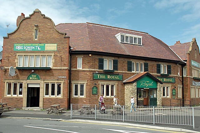 The Royal on Marton Drive in 2004. It is now a Tesco Express