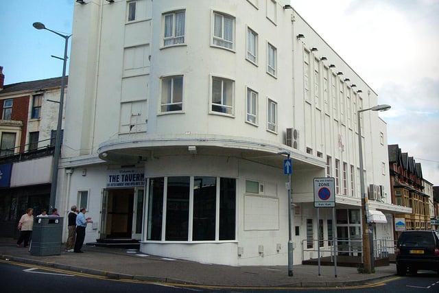 The Music Tavern in Church Street in 2005. It is now an apartment block