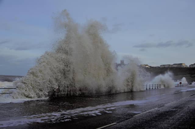 High waves in North Bay