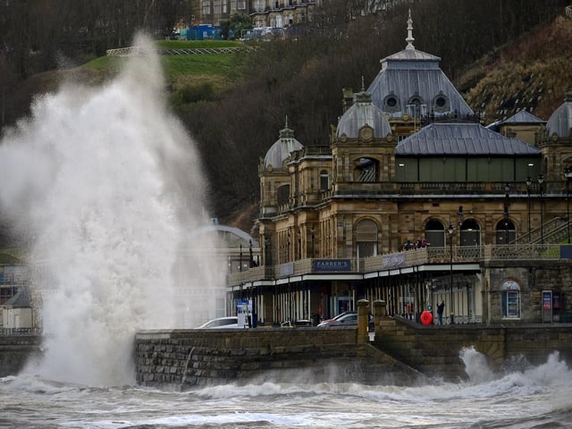 Imposing giant wave