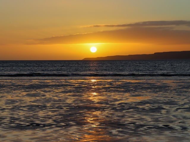 Golden dawn