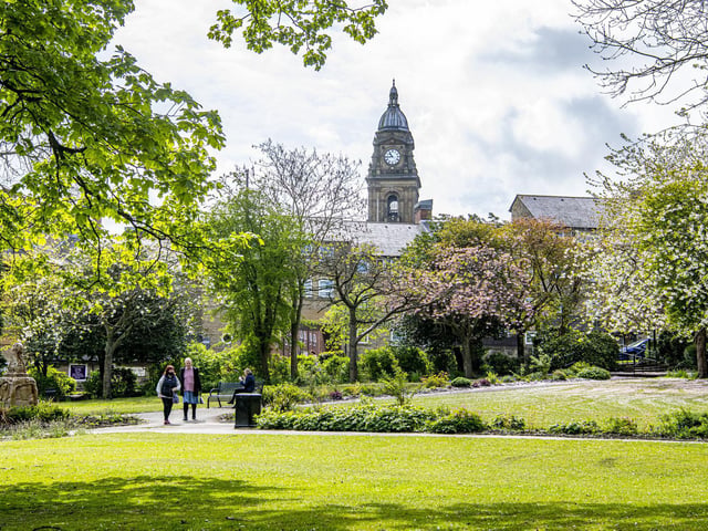 Emily Wharton said: "Churwell where I grew up", while Elisa Hemingway said she'd love to live in nearby Morley and Gildersome was voted number one by Greg Parkinson.