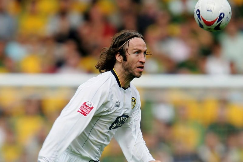 Shaun Derry keeps his eye on the ball during Leeds United's Championship clash against Norwich City at Carrow Road in August 2005.