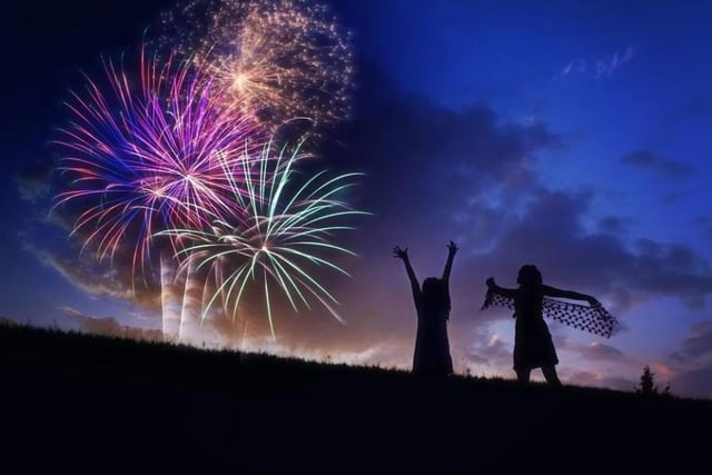 Northern Lights Fireworks - 13 Shalgrove Fld, Fulwood