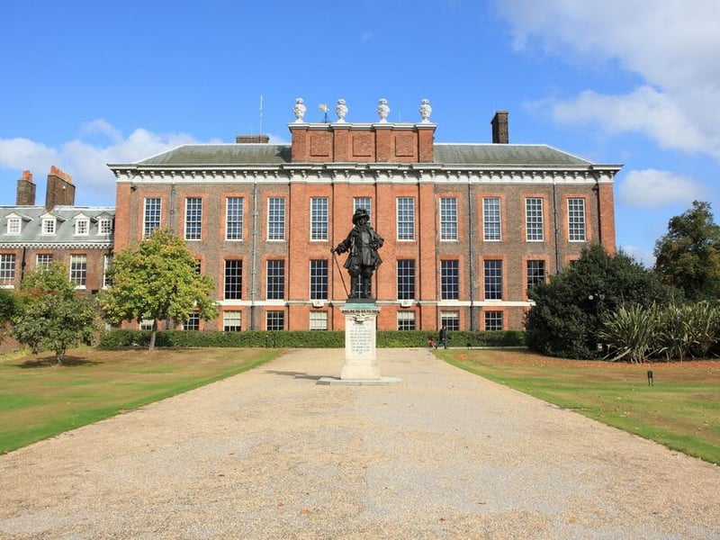 Kensington Palace, as well as being a popular tourist destination, is the official residence of the Duke and Duchess of Cambridge and their children.
The palace has been home to royals for more than 300 years and was the birthplace of Queen Victoria; it’s a great place to visit to explore the history of the royals through time.