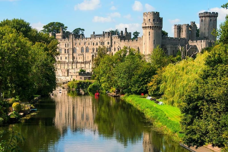 This medieval castle was originally built by William the Conqueror during 1068. It was originally a wooden motte-and-bailey castle, which was rebuilt in the 12th century.
