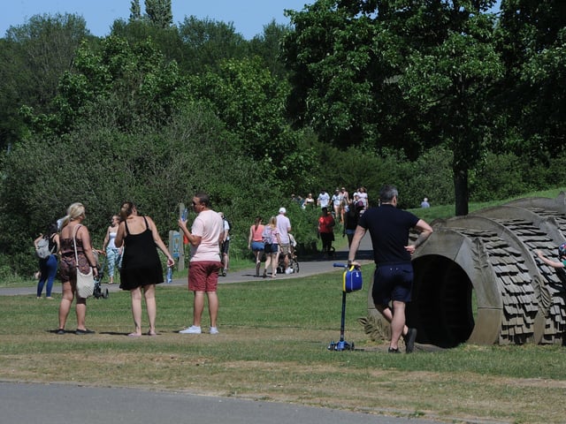 Bank Holiday Monday - Ferry Meadows EMN-200525-212138009