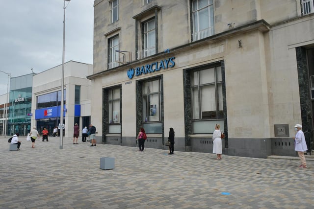 Queues outside Barclays bank