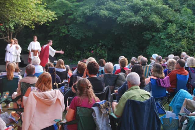 Rainbow Shakespeare in more outdoor days