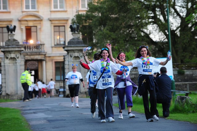 Just past the halfway point at Thorpe Hall on the Sue Ryder Starlight Hike 2013 ENGEMN00120130526213415