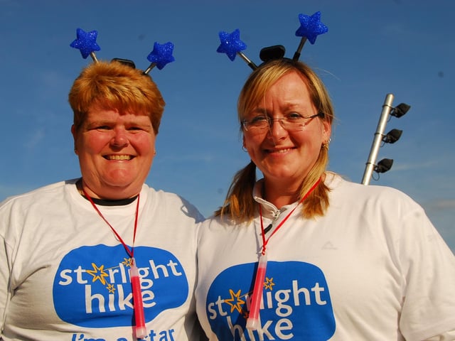 Sue Ryder Starlight Hike 2013 patricipants Tracey Baxter and Pam McNamara ENGEMN00120130526213448
