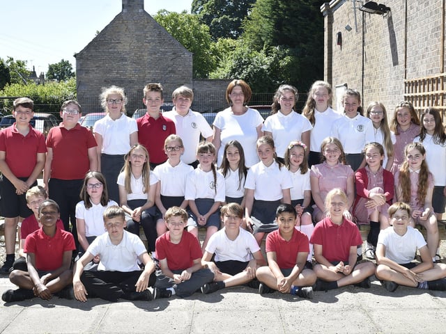 Peakirk cum Glinton Primary school year 6 leavers Y618 EMN-180625-173258009