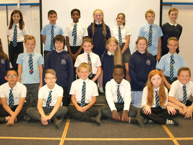 Leighton primary year 6 classes (3) Y618
SUPPLIED BY THE SCHOOL EMN-180717-160552009