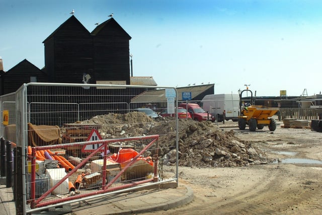 Jerwood Gallery site, The Stade. SUS-220102-163108001