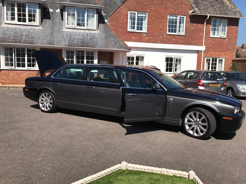 Residents from Oakland Grange care home in Littlehampton thoroughly enjoyed their ride in a limo for Elevenses at Arundel Lido