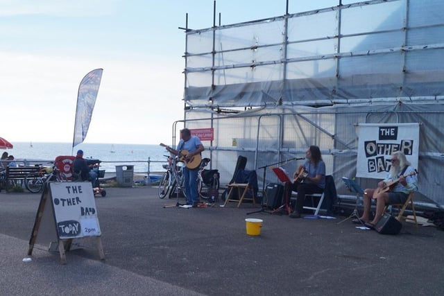 The Other Band playing a free concert on Bexhill seafront in aid of Warming Up The Homeless. Photo by Derek Canty SUS-210927-070943001