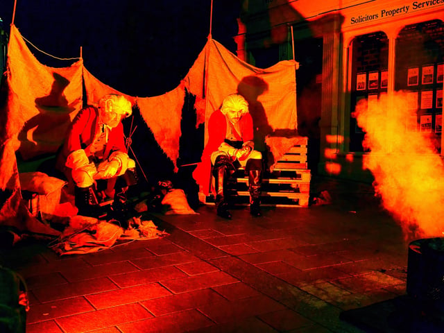 Derry’s Illuminate Festival the Walled Town at Castle Gate.  DER2207GS – 013