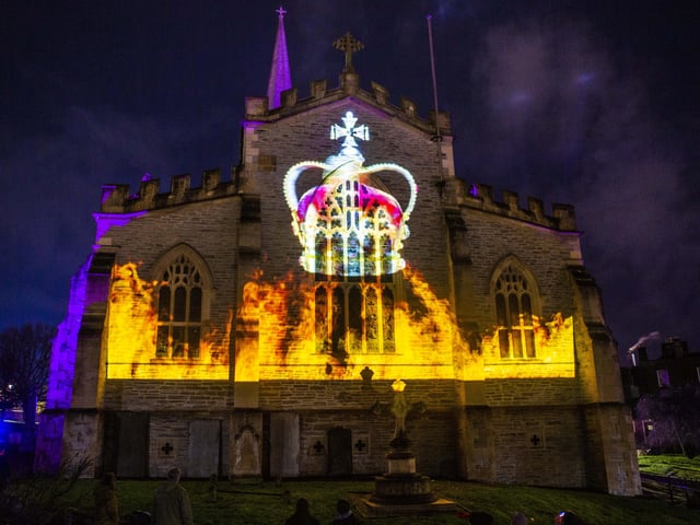 The Walled Town projection on St. Columbâ€TMs Cathedral as part of Illuminate Derry.