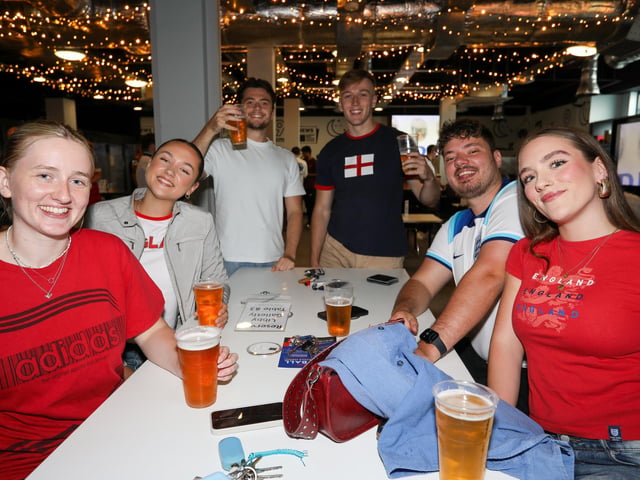 Fans watch Netherlands v England, UEFA Euros 2024 semi-final played in Dortmund, at Village Hotel, Lakeshore Drive, CoshamPicture: Chris  Moorhouse (100724-029)