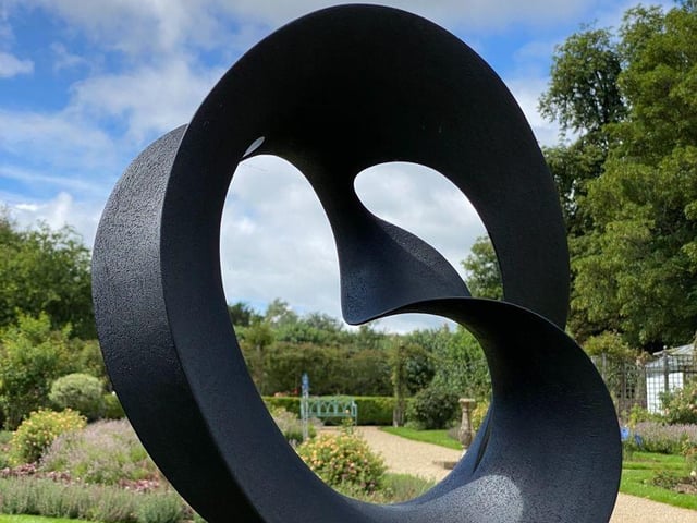 Sculpture at Beaulieu - Adrian Bates - Mobius Black