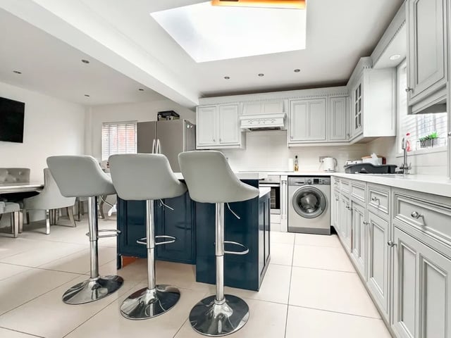 The listing says: "We are pleased to welcome to the market this well presented three bedroom semi detached property with off road parking located in Third Avenue, Cosham."