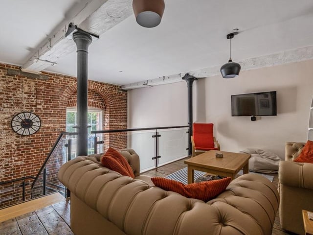 This two bedroom apartment in Gunwharf Quays has a lot to offer someone looking for an investment in a sought after area.