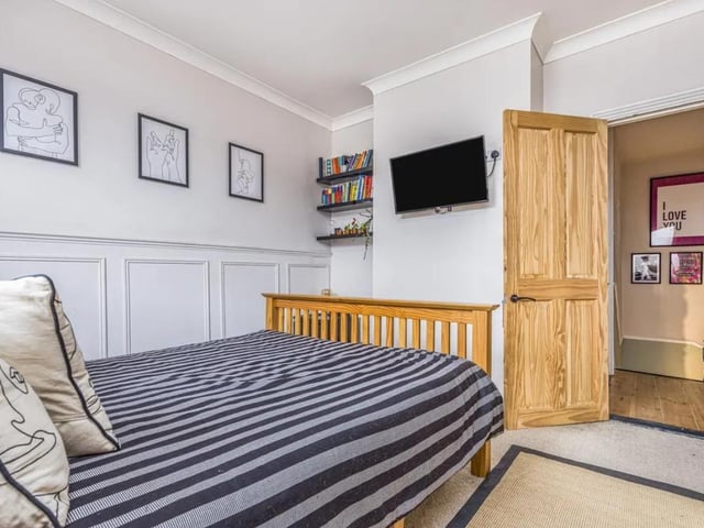 This home would be ideal for a first time buyer and it is in a prime position for someone looking to be close to the city.