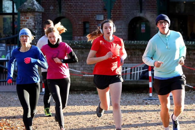 Runners round an early corner at Havant Parkrun at Staunton Country Park