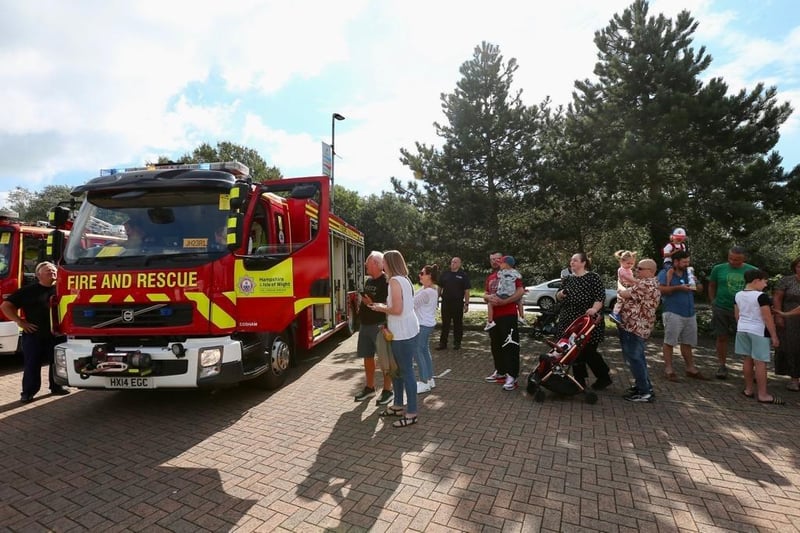 People seeing the fire engine at 999 day.