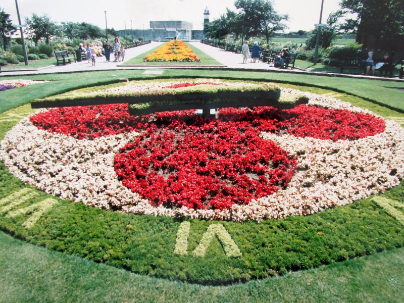 The floral clock, Southsea Castle 22nd July 1992. The News
