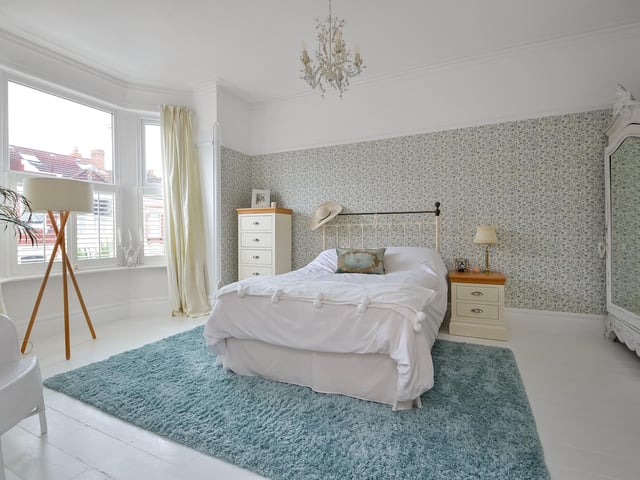 39 Festing Grove, Southsea, on the market for £775,000